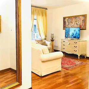 Apartment Q19, Verona